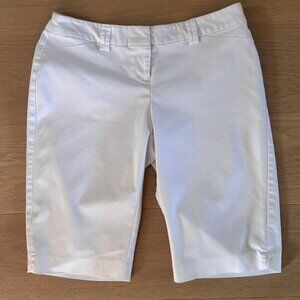Rickis Tailored Knee-Length Shorts in White